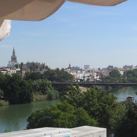Trianabridgeviews Atico Con Vistas Al Puente De Triana Calle Castilla 38 Севилья Экстерьер фото