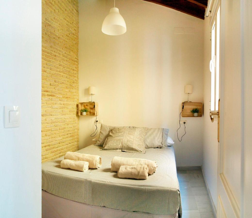 Trianabridgeviews Atico Con Vistas Al Puente De Triana Calle Castilla 38 Севилья Экстерьер фото